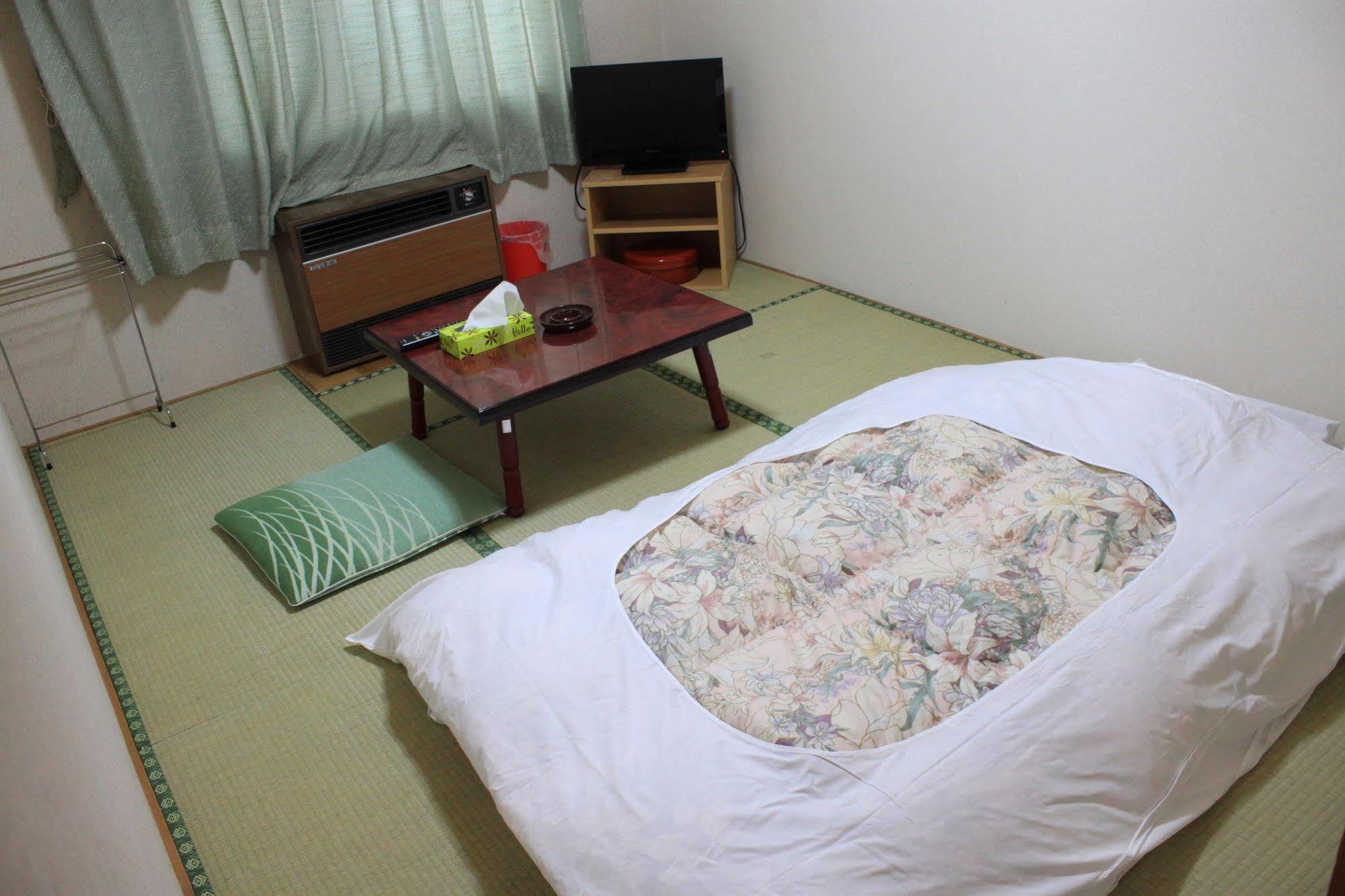 Hotel New Hakuginso NakaNakafurano Esterno foto